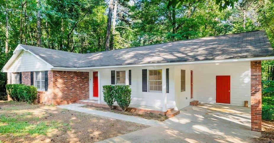 260 Pinehurst Drive - Photo 1
