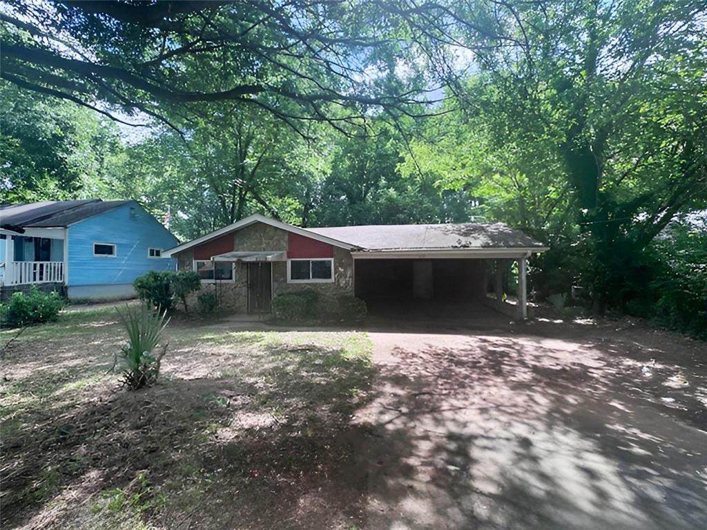 2318 Browns Mill Road - Photo 1