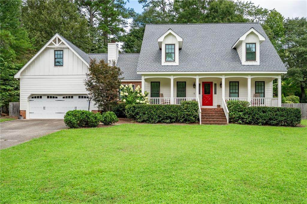 876 Trailside Lane - Photo 1