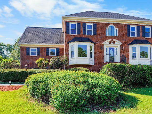 2462 Chimney Top Lane - Photo 1