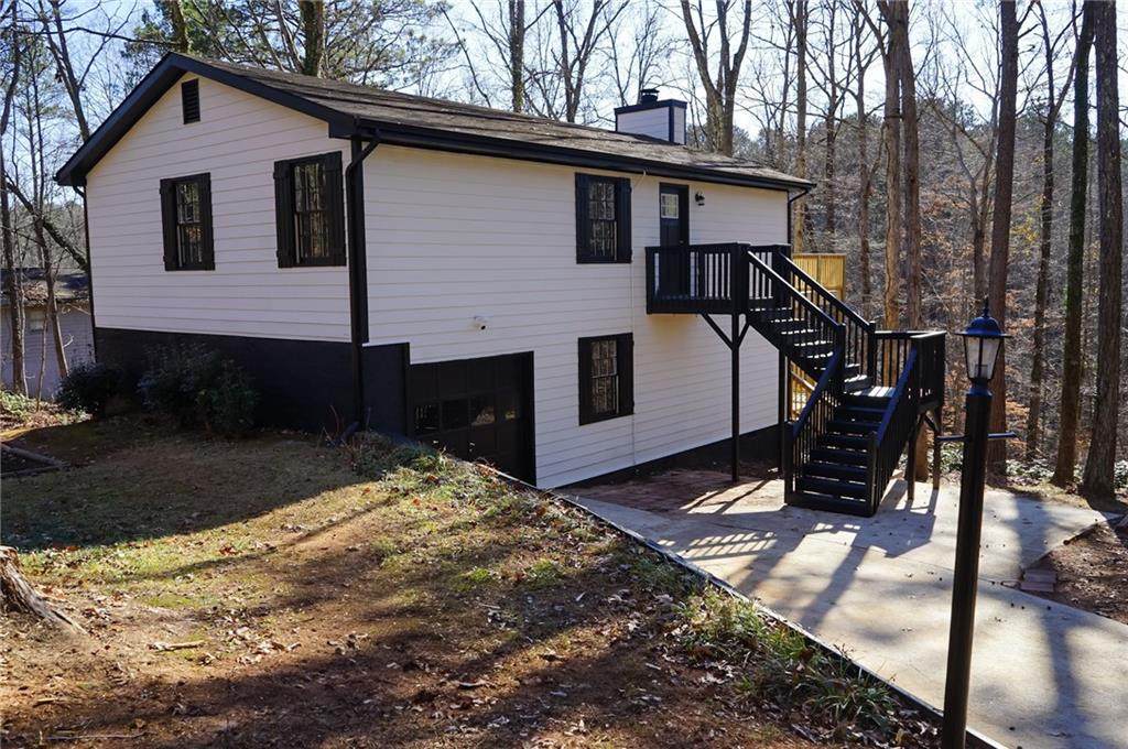 6076 Belle Meade Drive - Photo 1