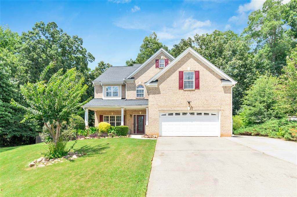 305 Matthew Circle - Photo 1