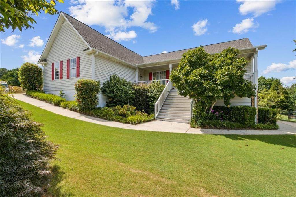 22 Barrington Lane - Photo 1