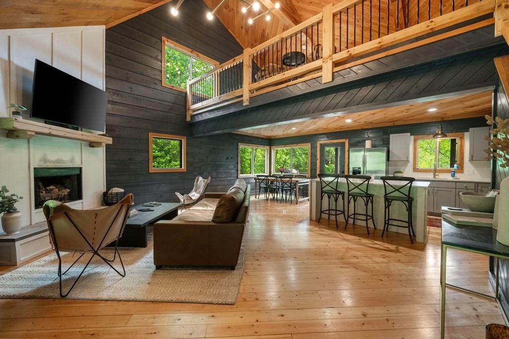 149 Happy Hollow Lane - Photo 1