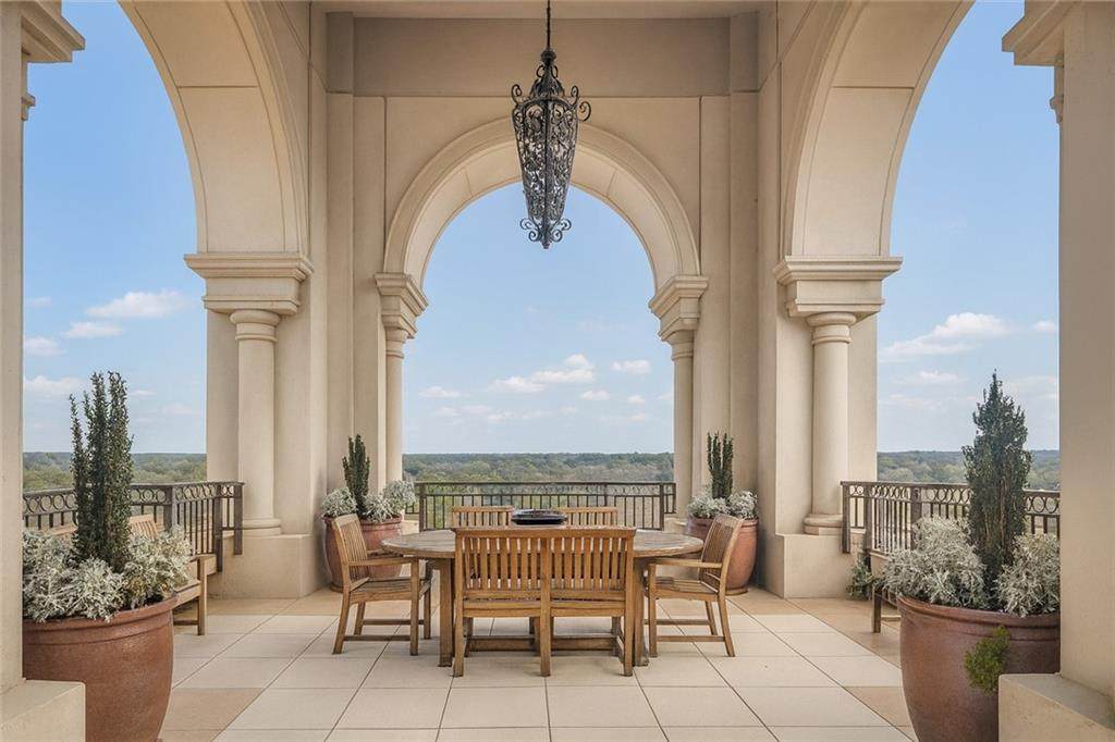 3286 Northside Parkway - Photo 1