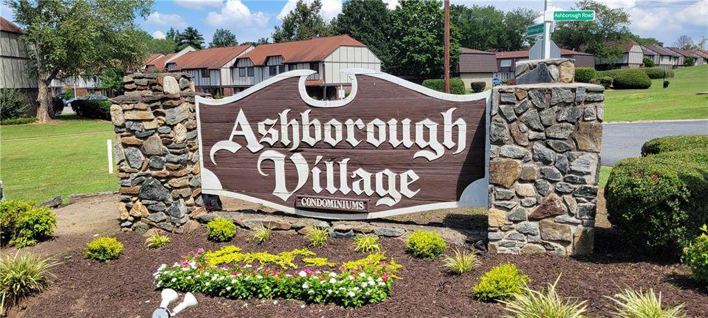 1819 Ashborough Circle - Photo 1