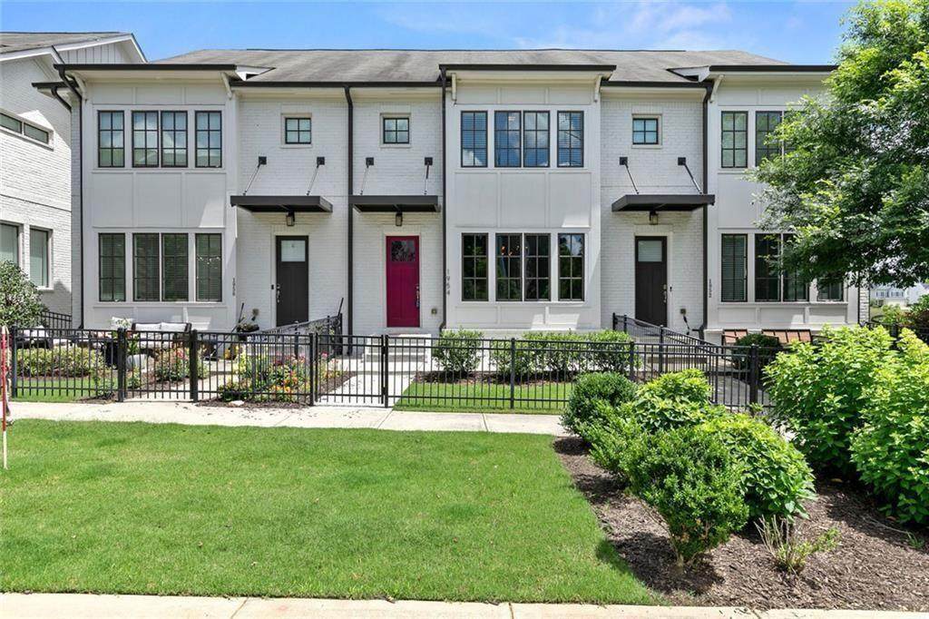 1954 Summit Trace Circle - Photo 1