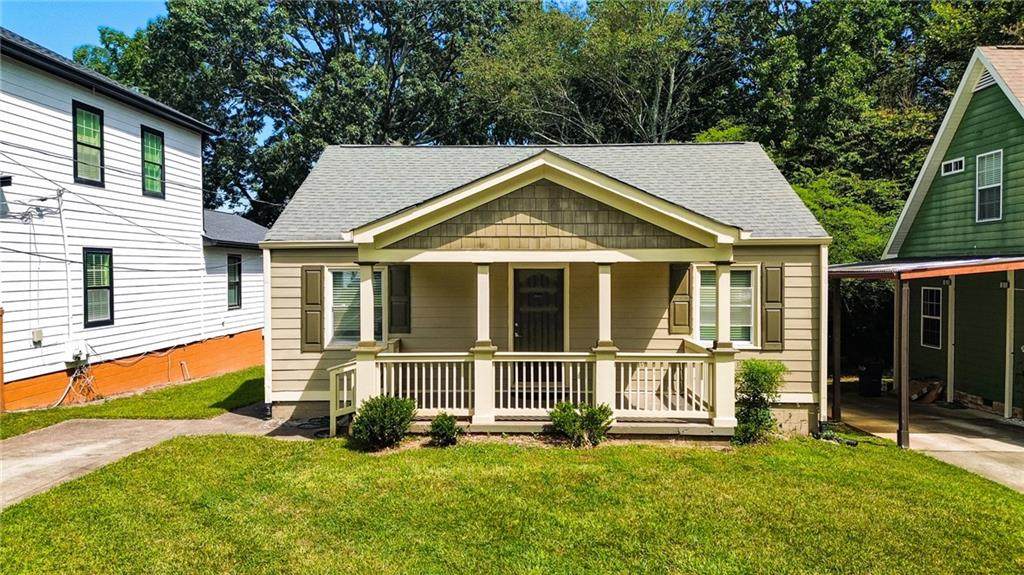 1411 Mercer Avenue - Photo 1