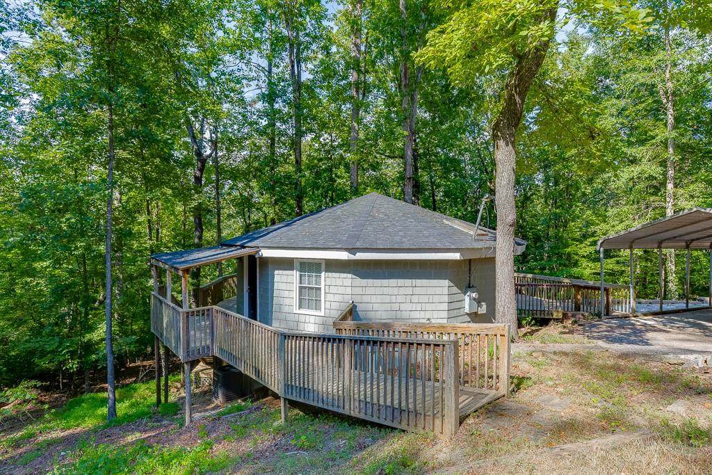 6440 Dogwood Way - Photo 1