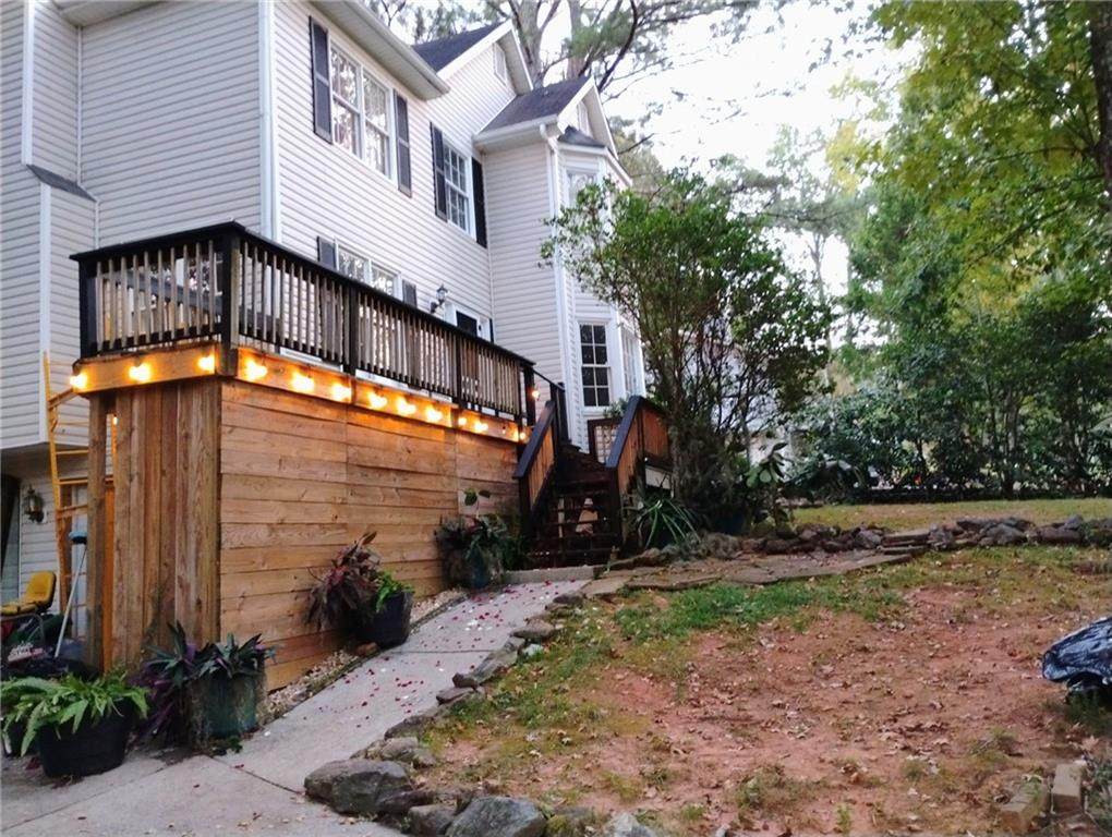 6023 Jonathan Trace - Photo 1