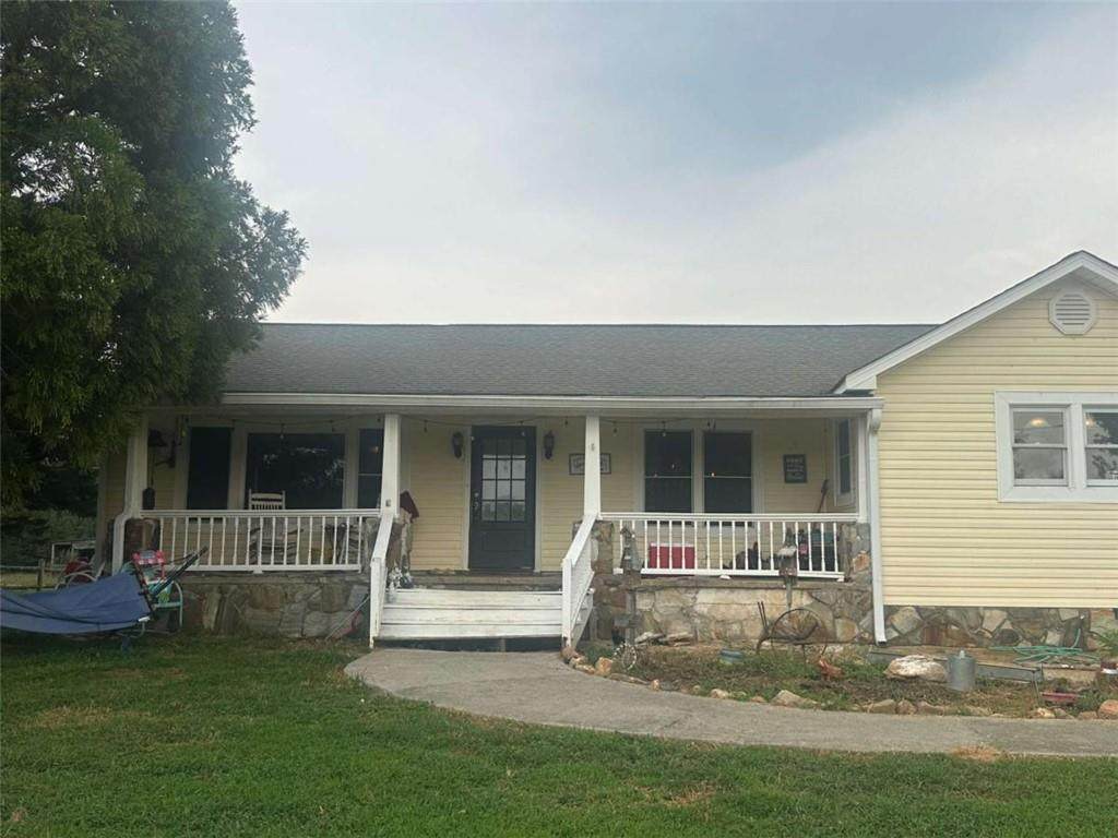 302 Riverside Road - Photo 1