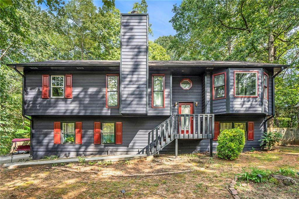 1534 Oakhill Drive - Photo 1