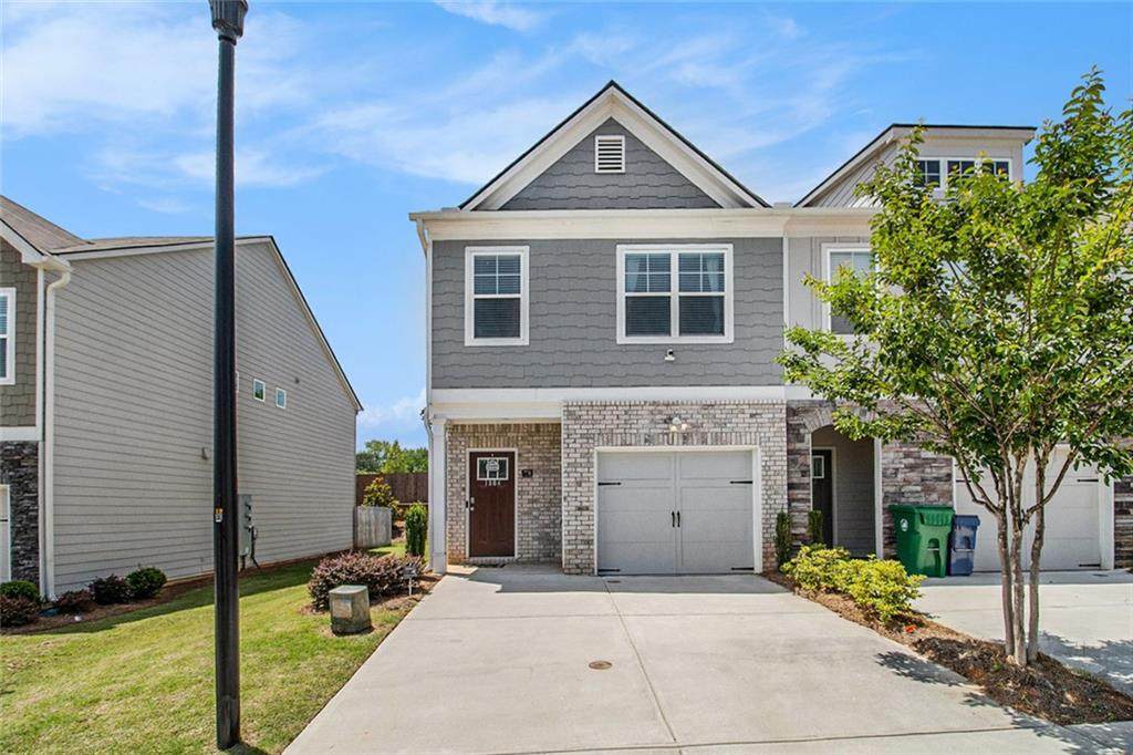 1884 Plainsboro - Photo 1