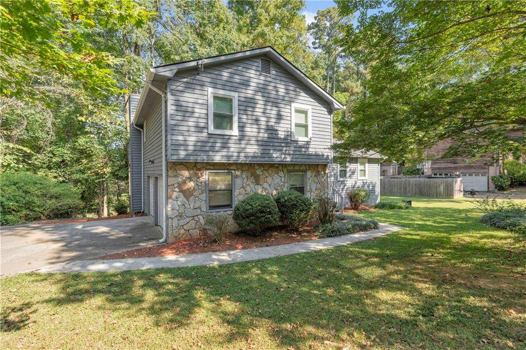 4907 Habersham Ridge - Photo 1