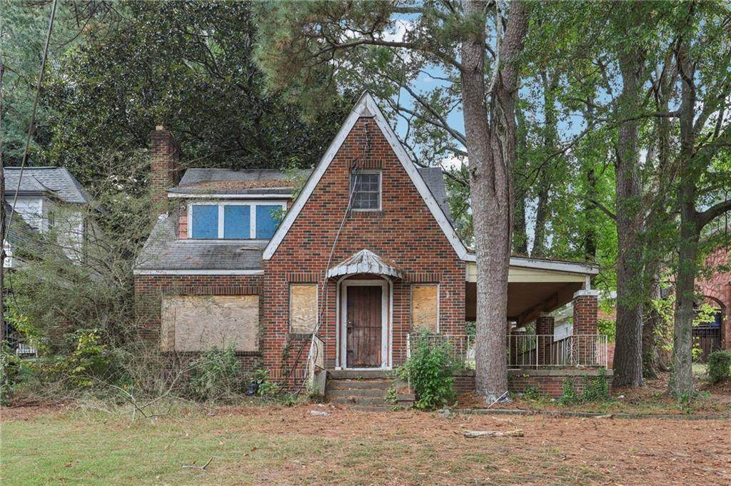 1193 M L King Jr Drive - Photo 1