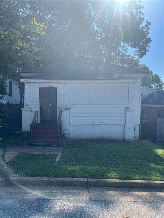 1052 Fern Avenue - Photo 1