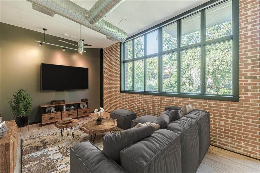 640 Glen Iris Drive - Photo 1