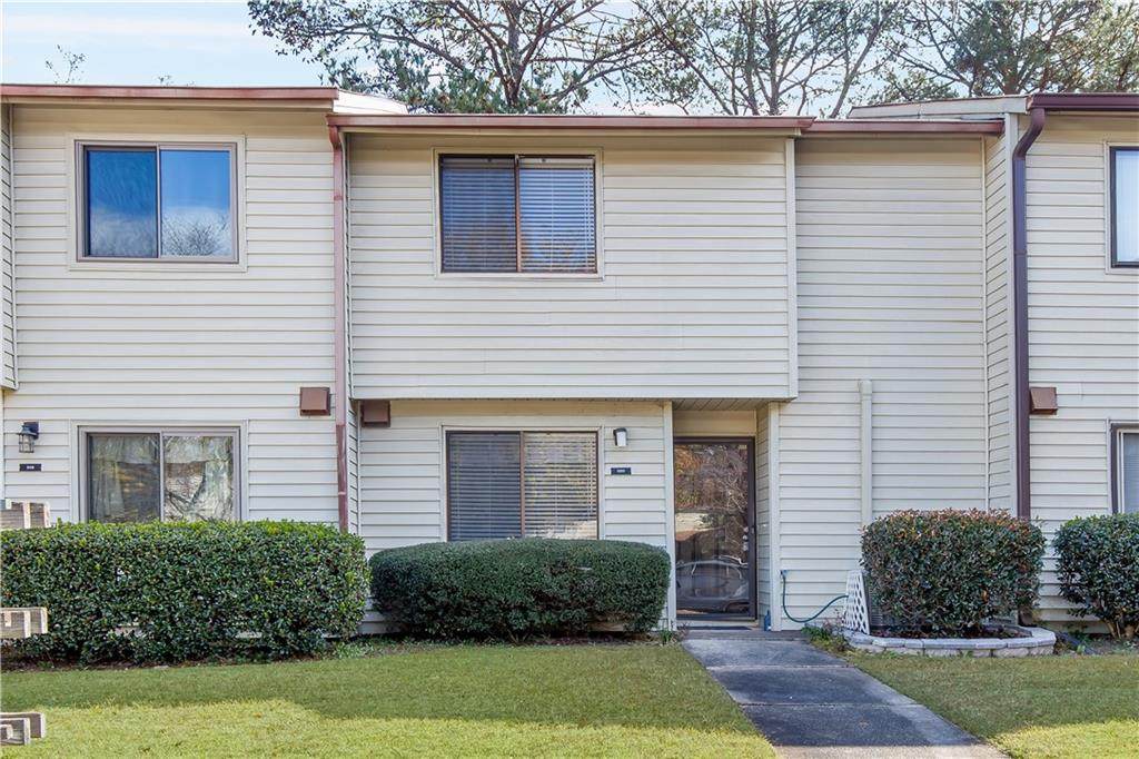 1000 Country Court - Photo 1