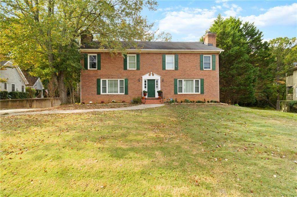 650 Corbin Lake Court - Photo 1