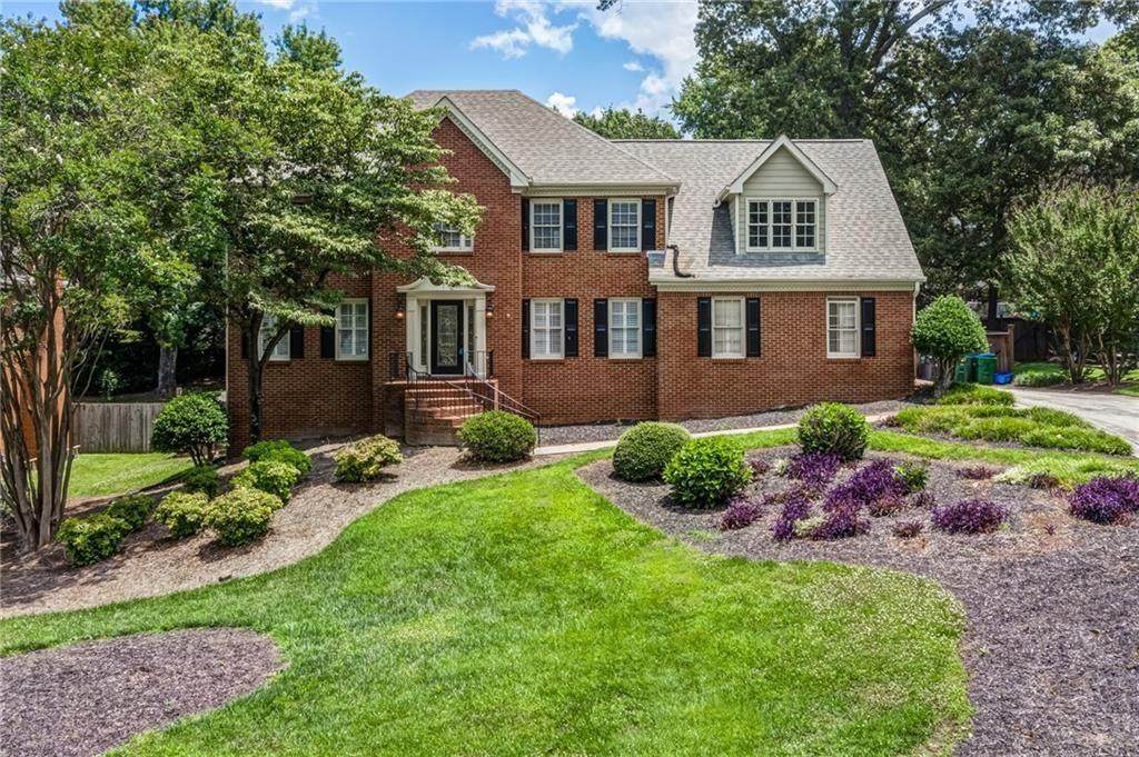 1885 Vintage Drive - Photo 1