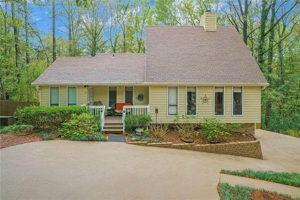 6950 Springwood Drive - Photo 1