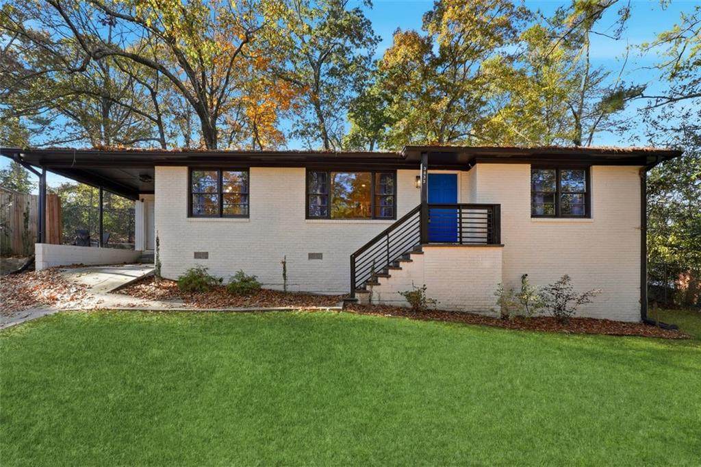 3833 Bakers Ferry Road - Photo 1