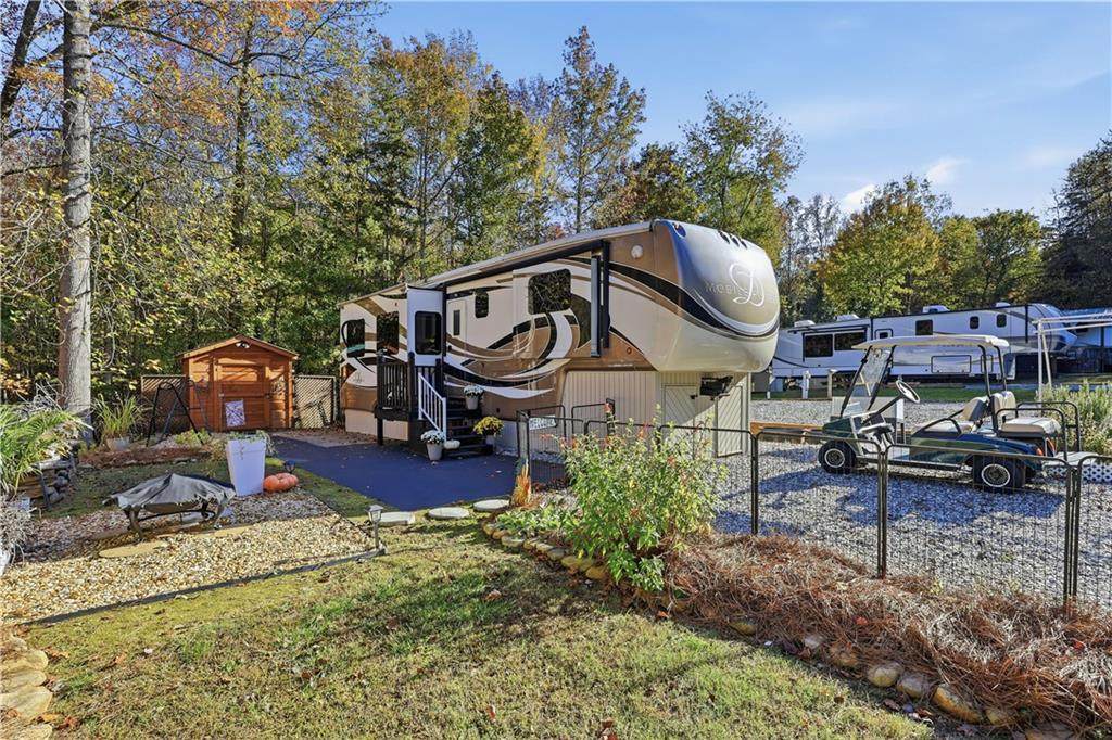 329 Leisure Acres Drive - Photo 1