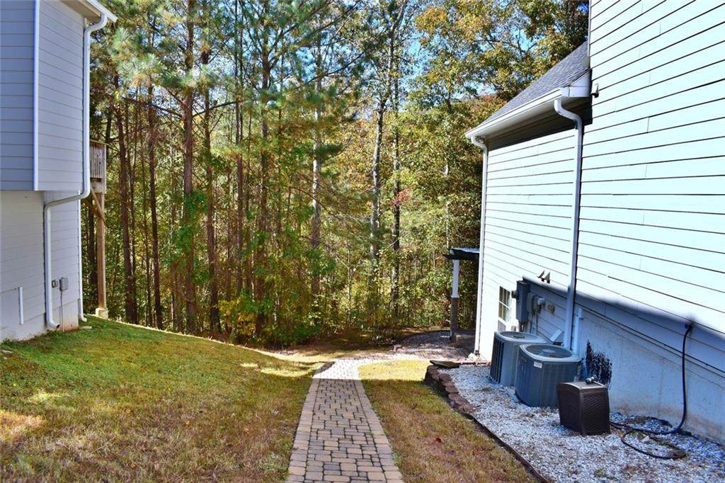 3445 Anneewakee Falls Parkway - Photo 1