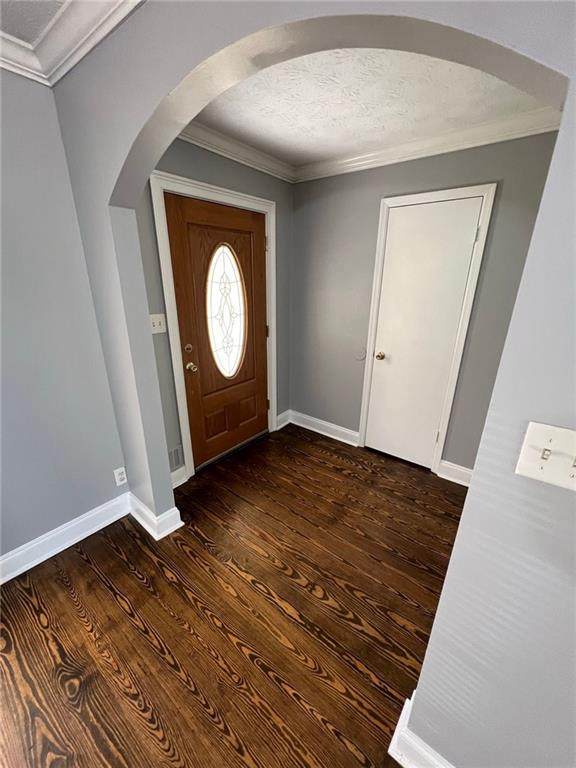 548 Los Alamos Place - Photo 1