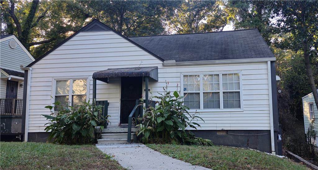 1427 Westmont Road - Photo 1