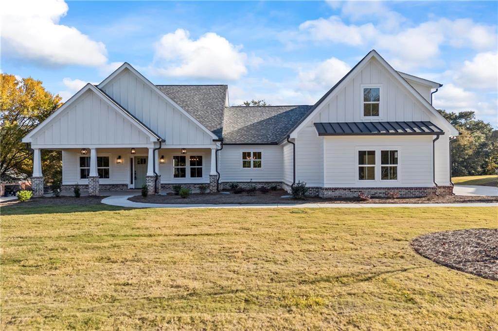 1290 Grapevine Trail - Photo 1