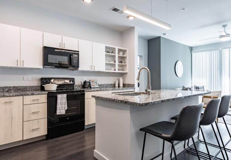 750 Avondale Creek Drive - Photo 1