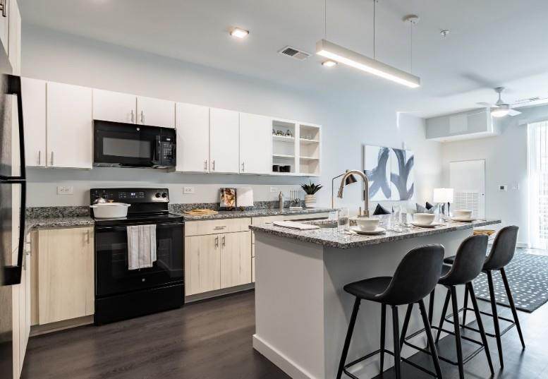 750 Avondale Creek Drive - Photo 1