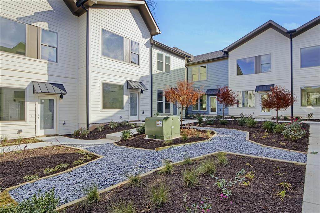 1070 Dill Avenue - Photo 1