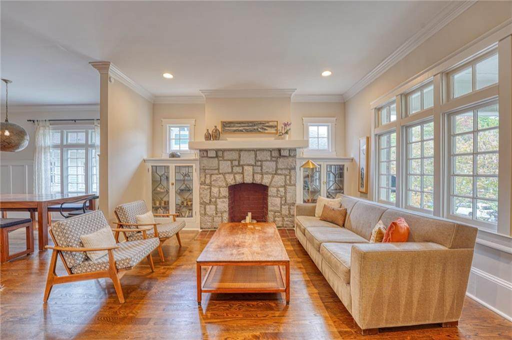 997 Blue Ridge Avenue - Photo 1