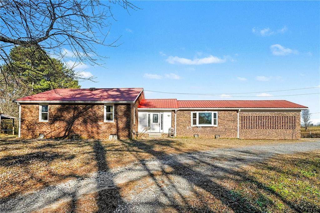 10746 Highway 53 - Photo 1