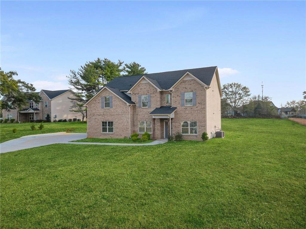 689 Jeff Davis Drive - Photo 1