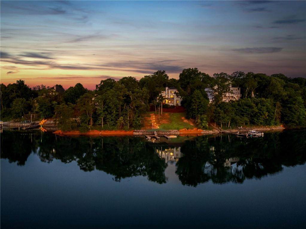 2265 Sidney Drive - Photo 1