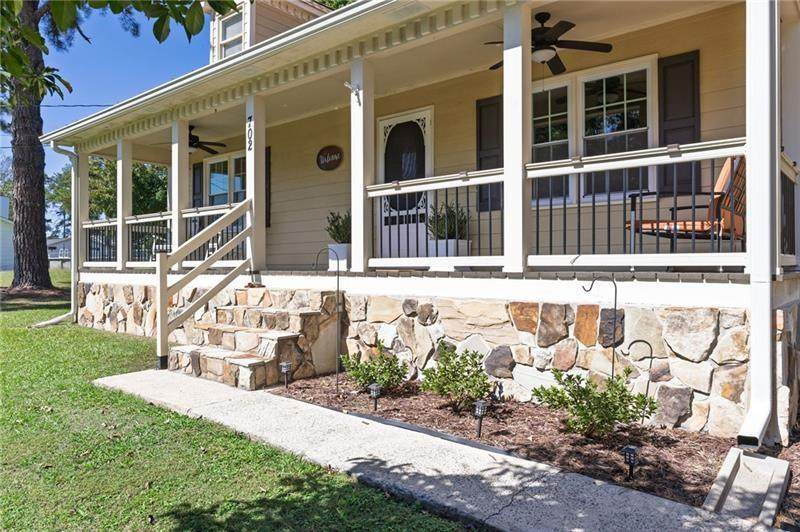 702 Calloway Drive - Photo 1