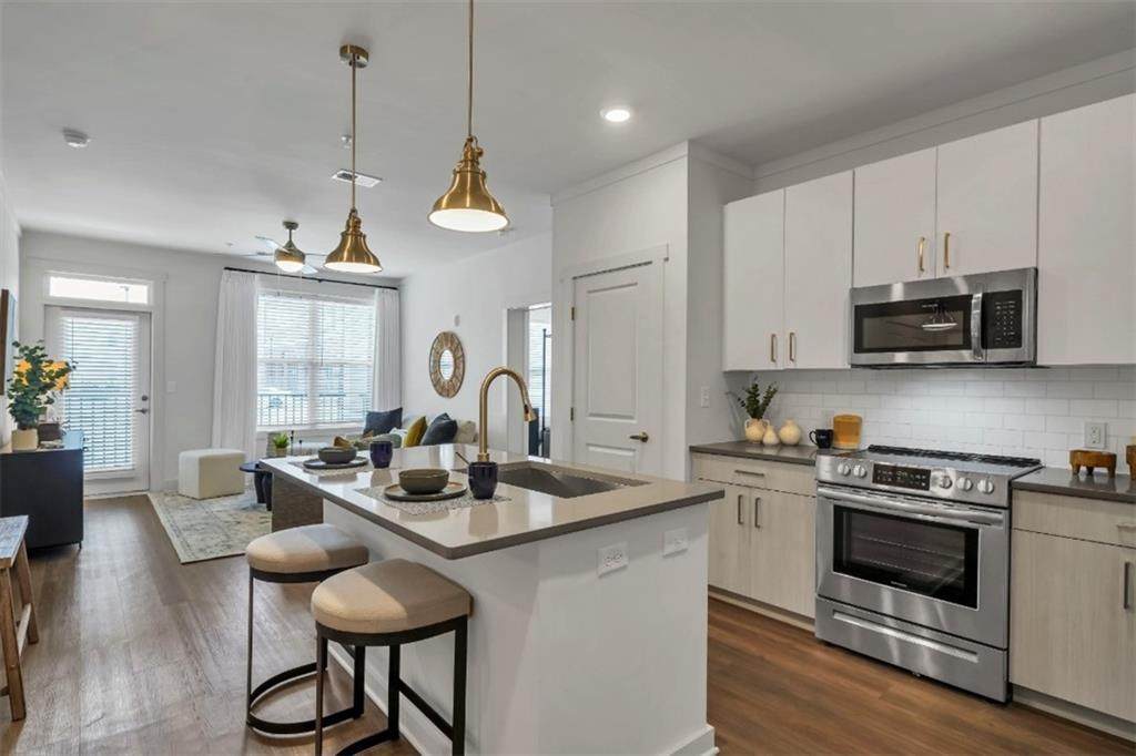 300 Prominence Point Parkway - Photo 1