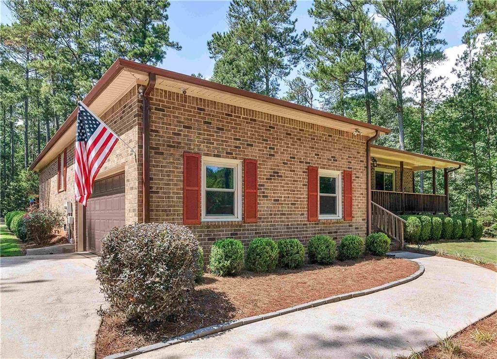 435 Rabbit Run - Photo 1