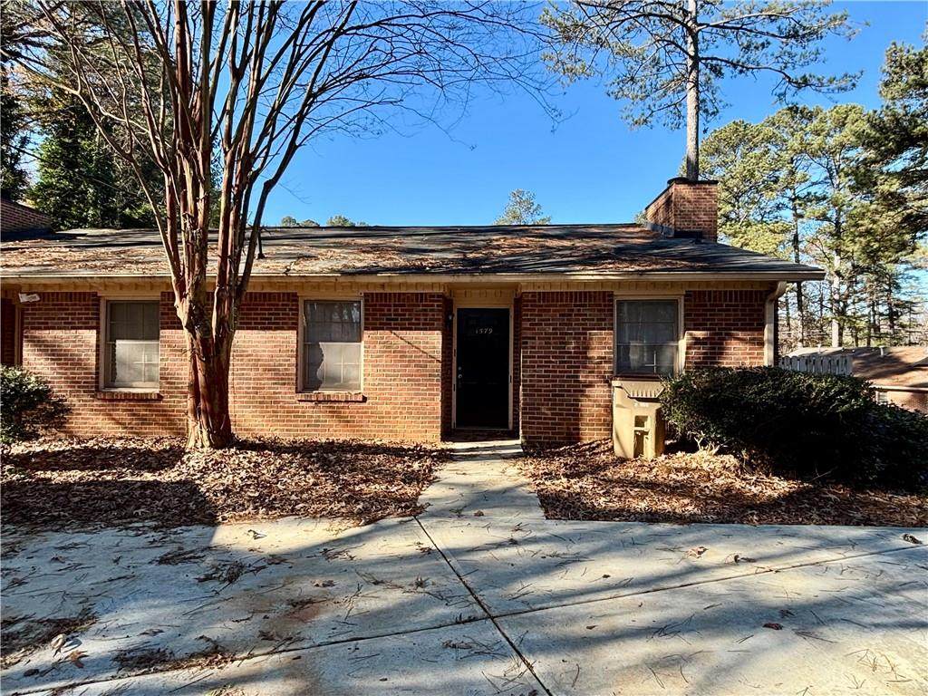 1579 Harbins Road - Photo 1