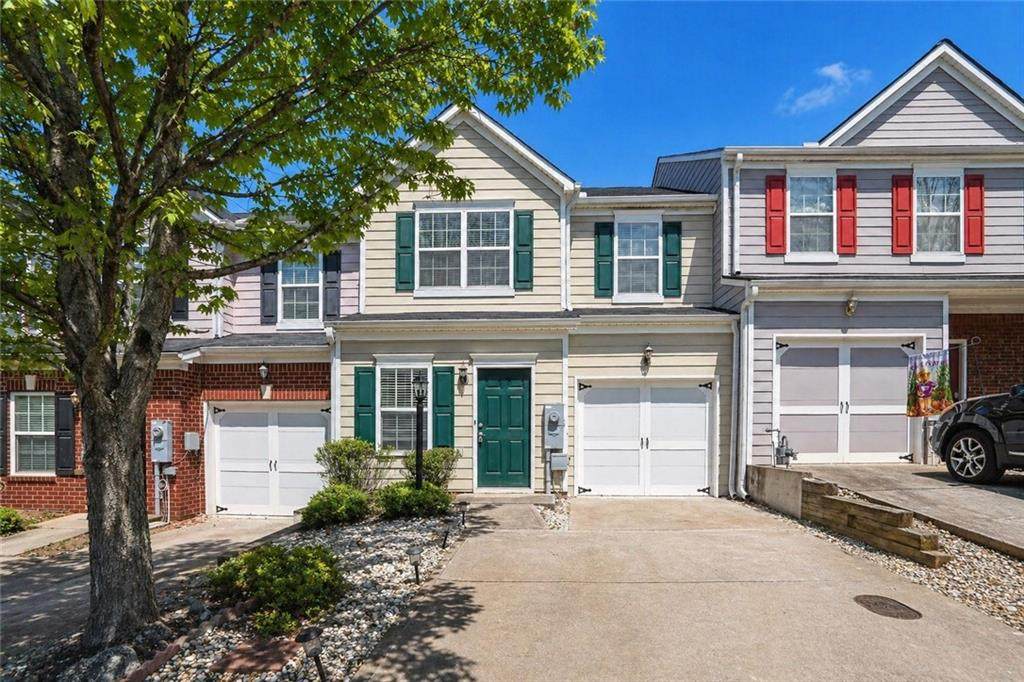 230 Valley Crossing - Photo 1