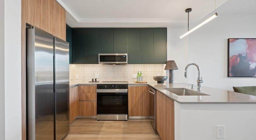 660 11th Street - Photo 1