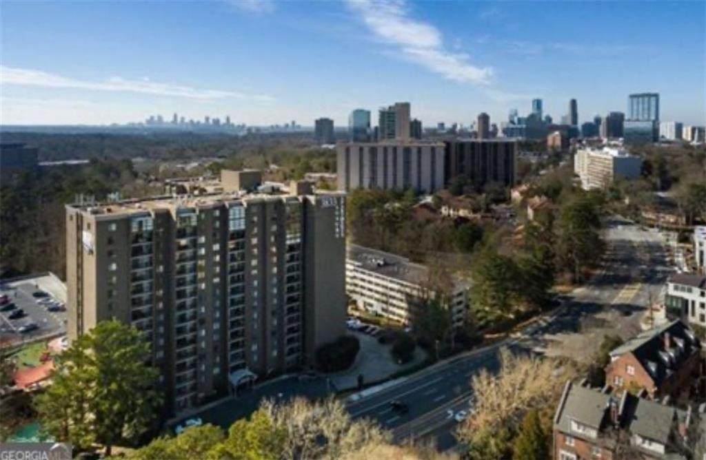 3833 Peachtree Road - Photo 1