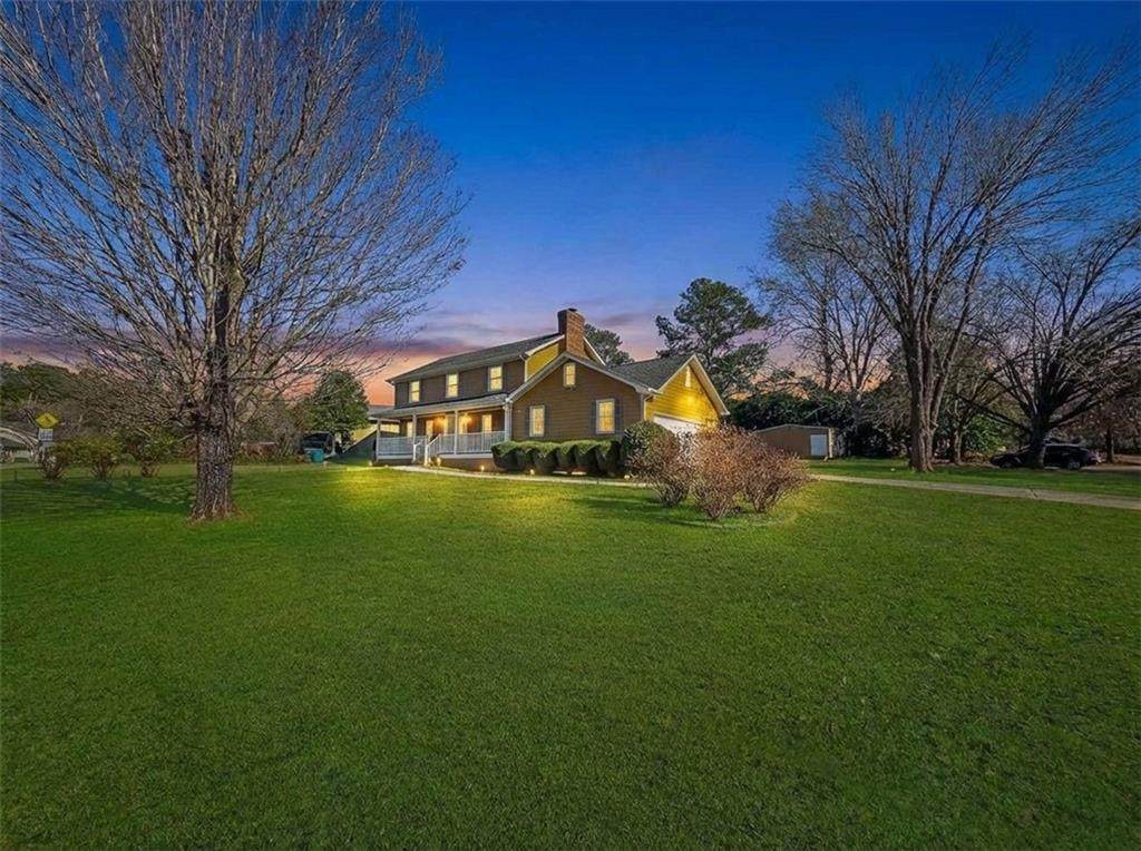 3944 Thornhill Drive - Photo 1