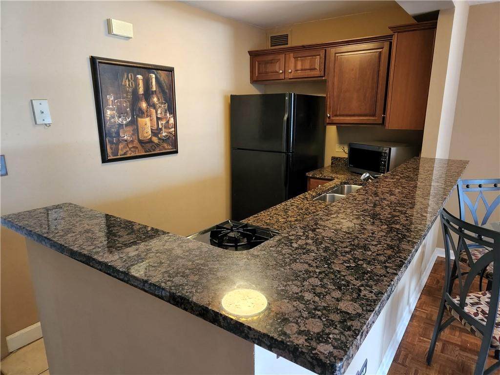 620 Peachtree Street - Photo 1