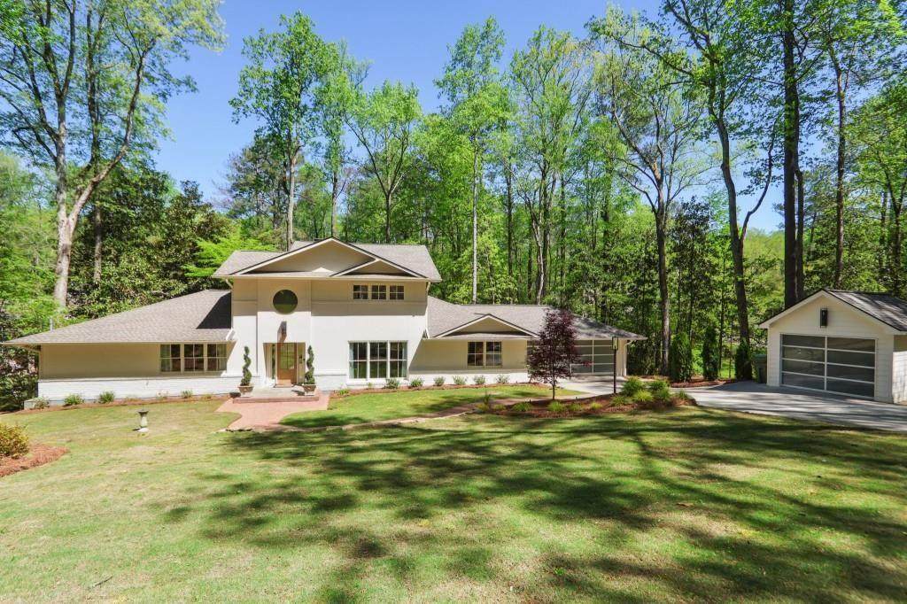 1007 Somerset Drive - Photo 1