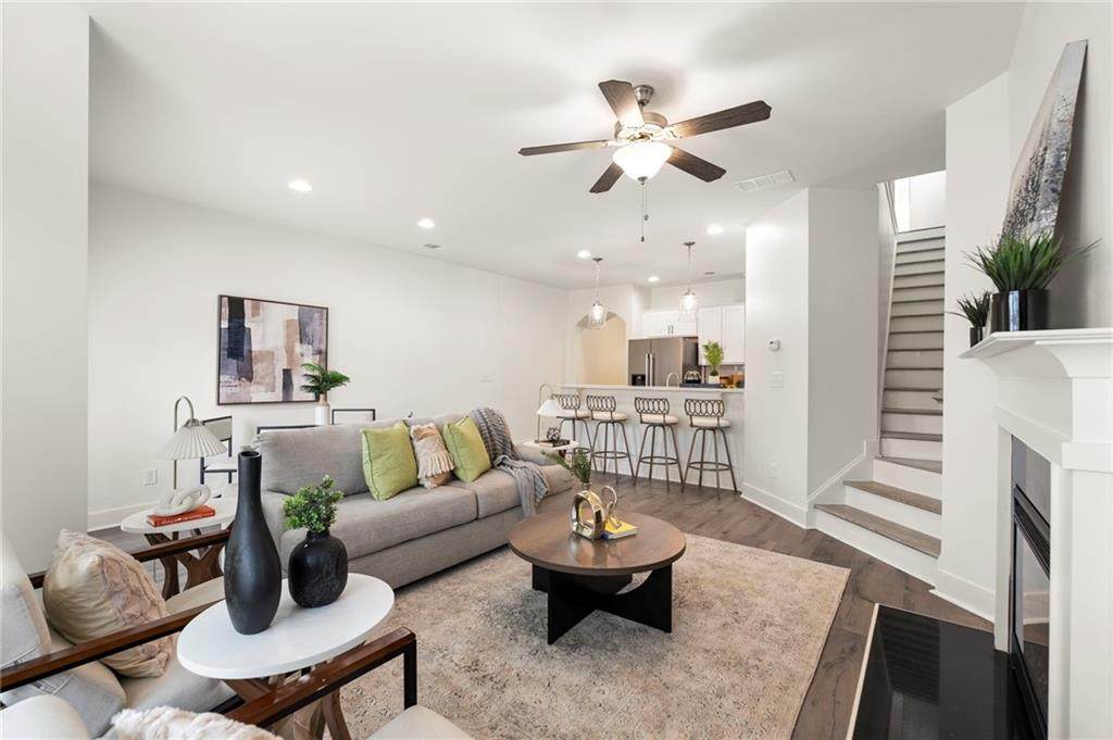 5820 Calle Vista Drive - Photo 1