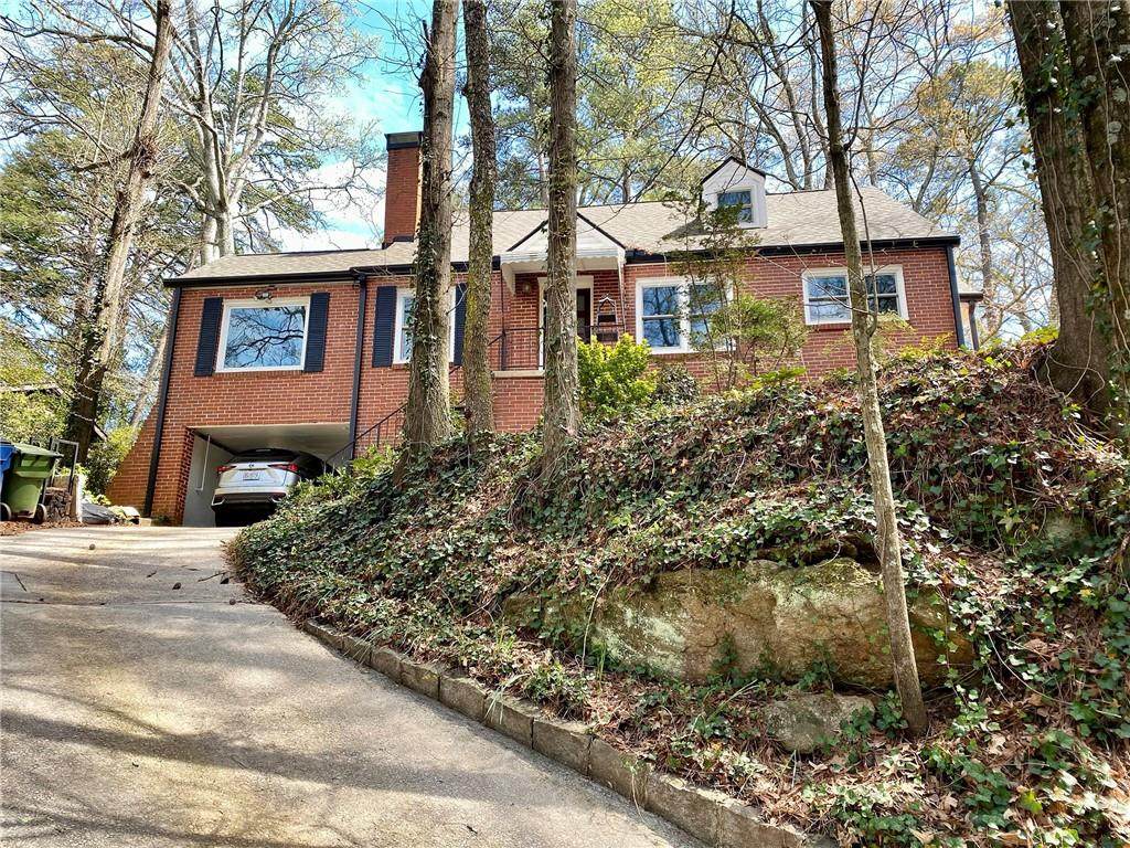 487 Lakeshore Drive - Photo 1